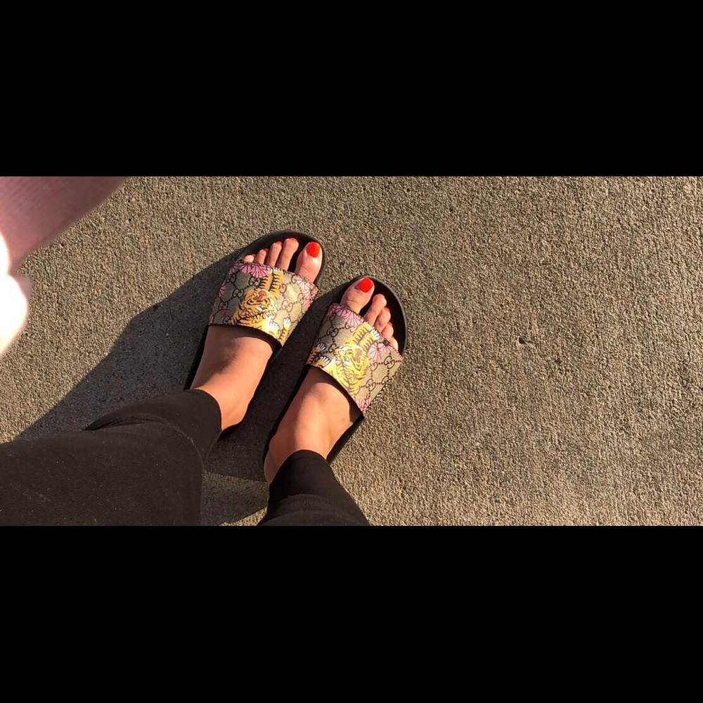 100% authentic Gucci slides